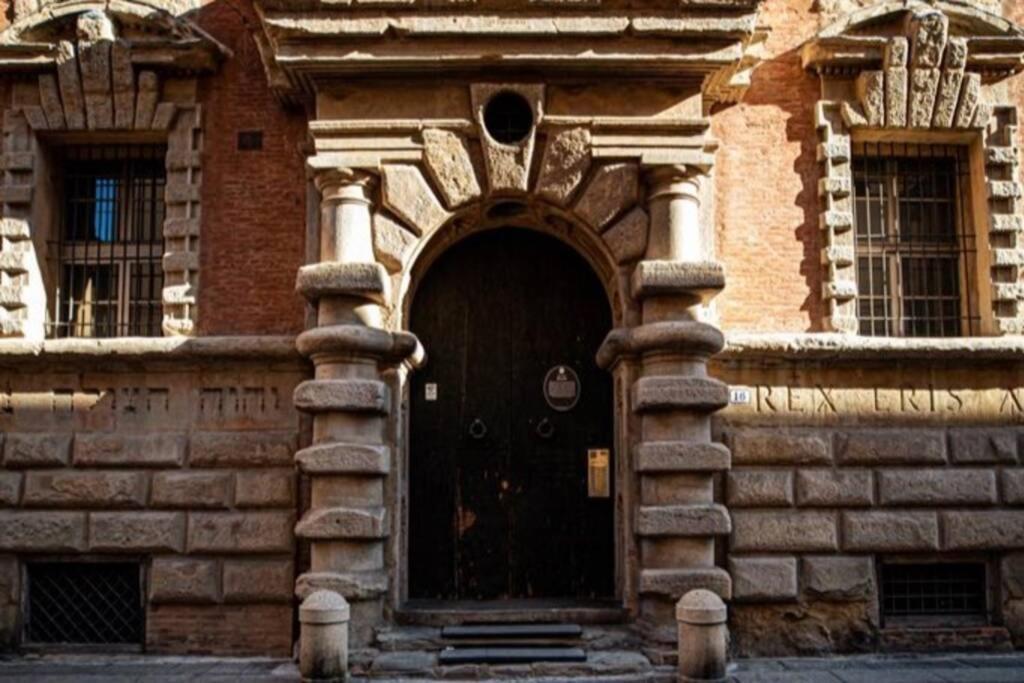 Appartamento Palazzo Bocchi Boloňa Exteriér fotografie